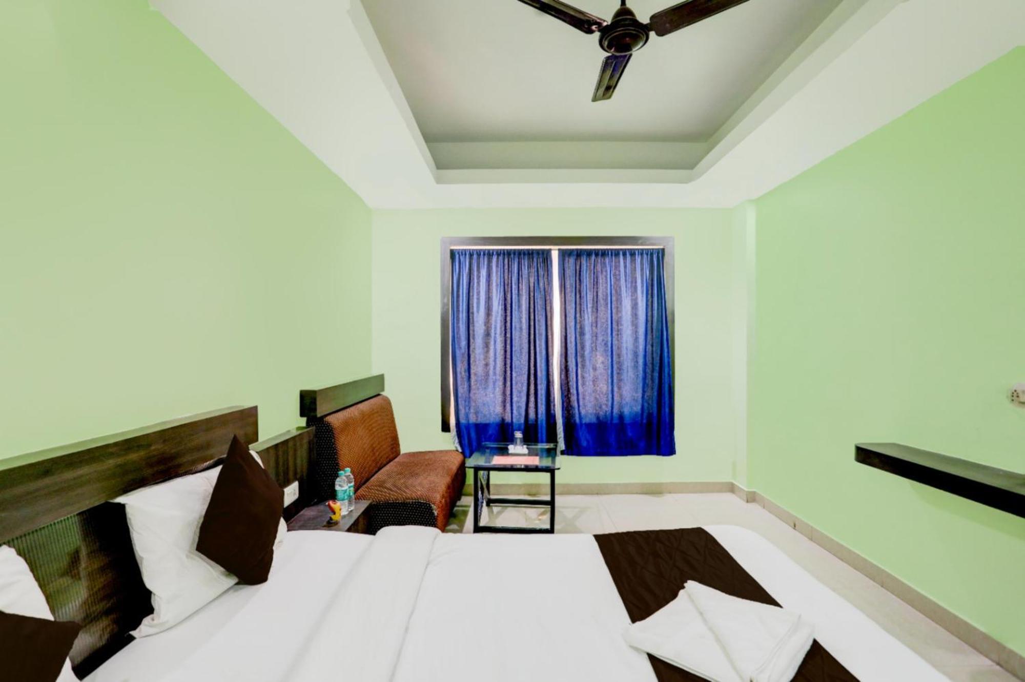 Deep Ganga Inn Near Sea Beach By Morservices Puri Ngoại thất bức ảnh